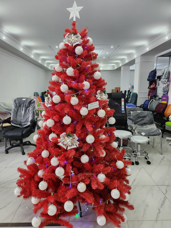 Елка Красная искусственная в комплекте (210 см, шары, звезда, гирлянды.)
