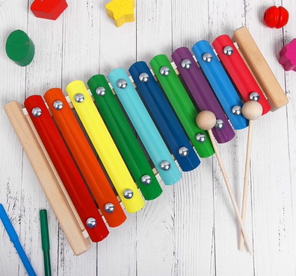 Металлофон разноцветный Металлофон разноцветный