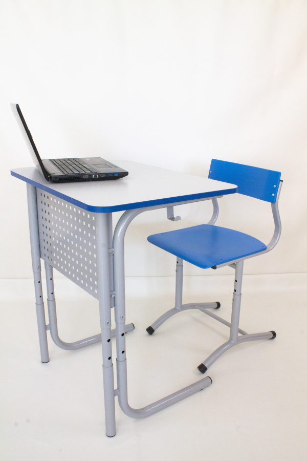 Стул регулируемый 5-7 гр. на каркасе "ДУГА" (Спинка и сиденье синие, м/к серый)